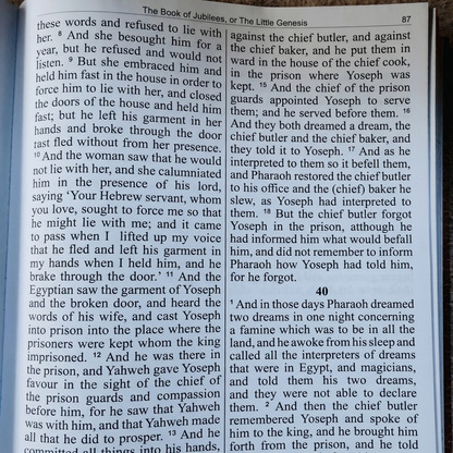 The Complete Ethiopian Bible: Extra Large Print